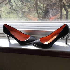 Via Spiga Black Pumps with Orange Lining